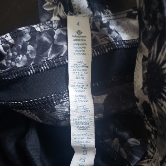 LuluLemon grey workout tank top - Picture 3 of 4